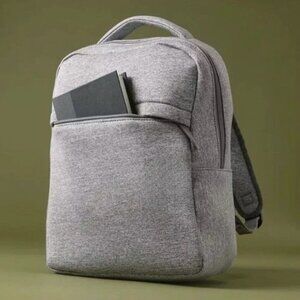DSW Exclusive NWT Backpack Dual Shoulder strap Heather Gray Fabric Padded Handle